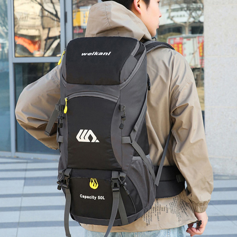 Tas ransel traveling Kemah bes - Outdoor Camping Warehouse ulasan dan harga